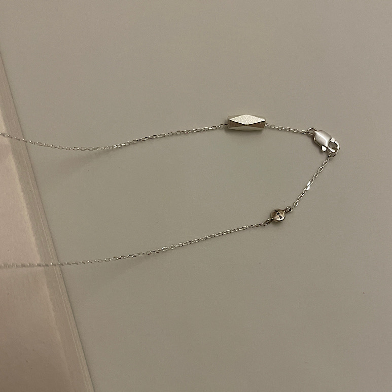[925 sterling silver] silver cutted cube necklace