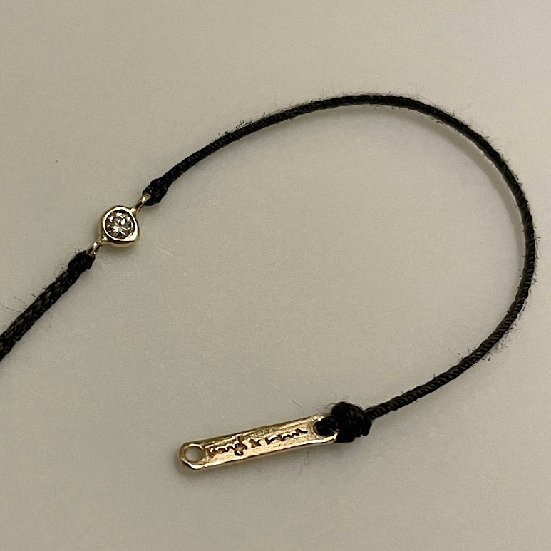 [14k] cognac dia on informal shaped pendant thread bracelet #2 - 14k 인포멀 쉐잎 펜던트 + 꼬냑다이아 실 팔찌 #2